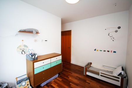 Casa à venda com 350m², 5 quartos e 3 vagasquarto 3