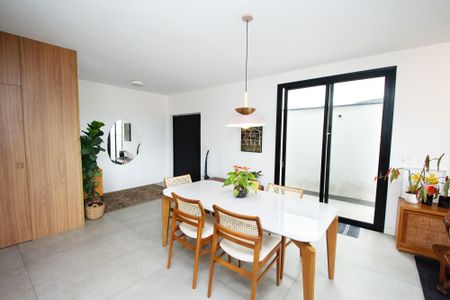 Sala de jantar de casa à venda com 5 quartos, 350m² em Vila Madalena, São Paulo