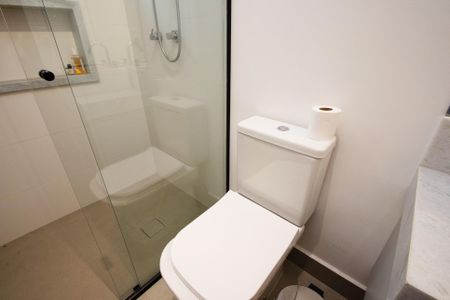 Casa à venda com 350m², 5 quartos e 3 vagasbanheiro quarto 3