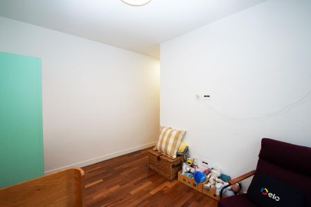 Casa à venda com 350m², 5 quartos e 3 vagasquarto 2