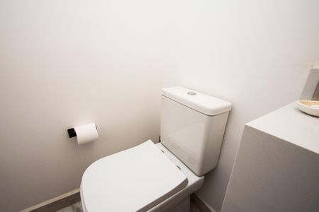 Casa à venda com 350m², 5 quartos e 3 vagaslavabo