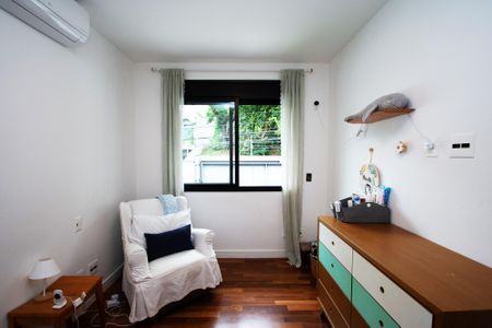 Casa à venda com 350m², 5 quartos e 3 vagasquarto 3