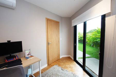 Casa à venda com 350m², 5 quartos e 3 vagasquarto 1