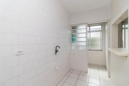 Apartamento à venda com 42m², 1 quarto e 1 vagaCozinha e Área de Serviço