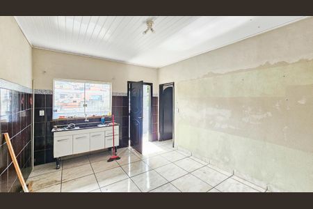 Cozinha de casa para alugar com 2 quartos, 64m² em Padroeira, Osasco