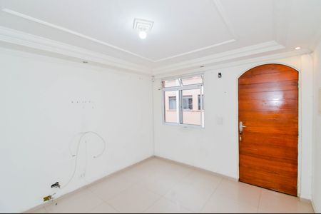 Sala de apartamento para alugar com 2 quartos, 48m² em Sítio São Francisco, Guarulhos