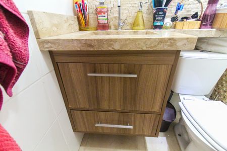 Apartamento à venda com 67m², 3 quartos e 1 vaga Apartamento à venda com 67m², 3 quartos e 1 vagaBanheiro da Suíte