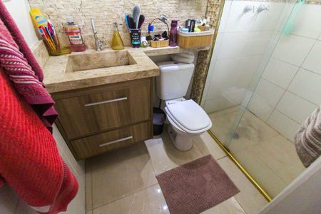 Apartamento à venda com 67m², 3 quartos e 1 vaga Apartamento à venda com 67m², 3 quartos e 1 vagaBanheiro da Suíte