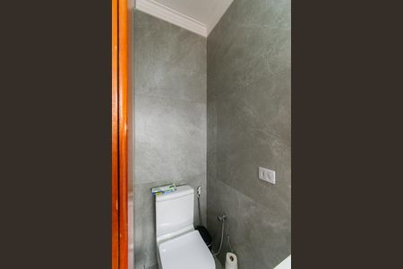 Casa à venda com 124m², 3 quartos e 2 vagasBanheiro da Suíte