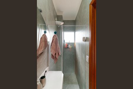 Casa à venda com 124m², 3 quartos e 2 vagasBanheiro da Suíte