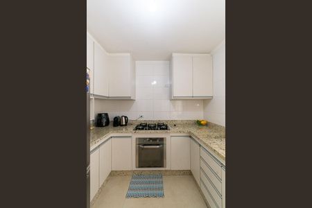 Casa à venda com 124m², 3 quartos e 2 vagasCozinha