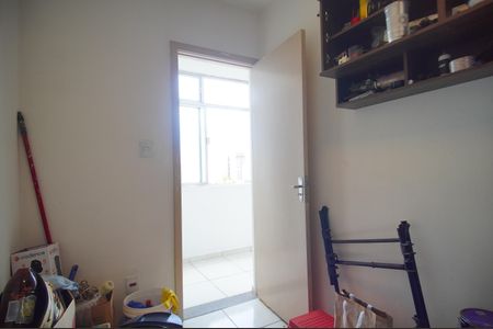 Apartamento à venda com 82m², 2 quartos e sem vagaDespensa