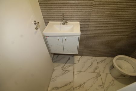 Casa para alugar com 40m², 2 quartos e sem vagaBanheiro