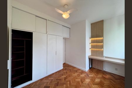 Apartamento à venda com 70m², 2 quartos e sem vagaQuarto