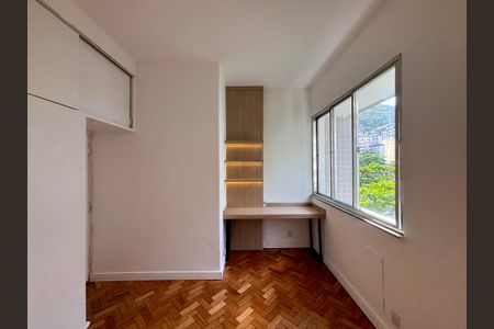 Apartamento à venda com 70m², 2 quartos e sem vagaQuarto