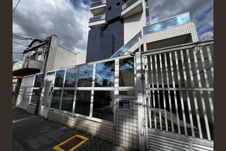 Apartamento para alugar com 40m², 1 quarto e 2 vagasFachada/Placa