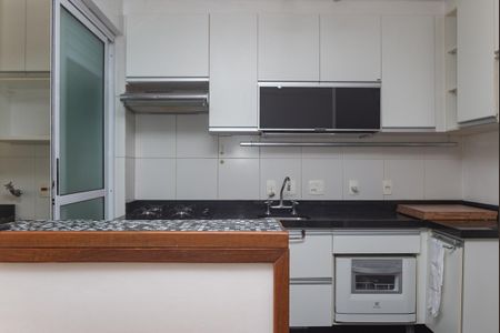 Apartamento para alugar com 56m², 2 quartos e 1 vaga Apartamento para alugar com 56m², 2 quartos e 1 vagaCozinha Americana