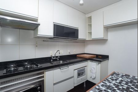 Apartamento para alugar com 56m², 2 quartos e 1 vaga Apartamento para alugar com 56m², 2 quartos e 1 vagaCozinha Americana