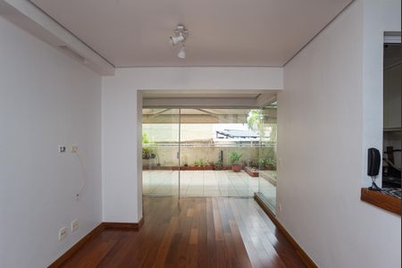 Apartamento para alugar com 56m², 2 quartos e 1 vaga Apartamento para alugar com 56m², 2 quartos e 1 vagaSala