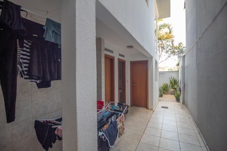Casa à venda com 420m², 4 quartos e 6 vagasÁrea de Serviço