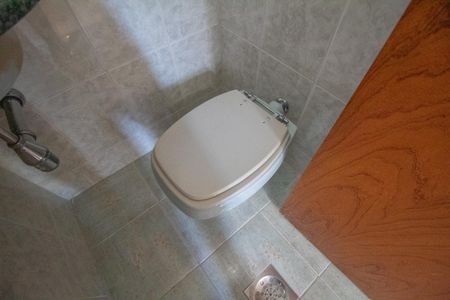 Casa à venda com 420m², 4 quartos e 6 vagasLavabo