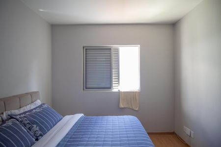 Casa à venda com 420m², 4 quartos e 6 vagasQuarto 2