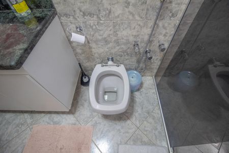 Casa à venda com 420m², 4 quartos e 6 vagasBanheiro Social