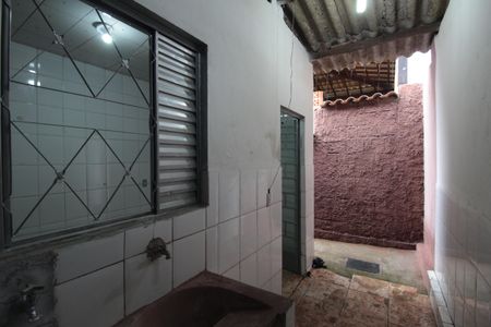 Casa à venda com 80m², 2 quartos e 4 vagasÁrea de Serviço