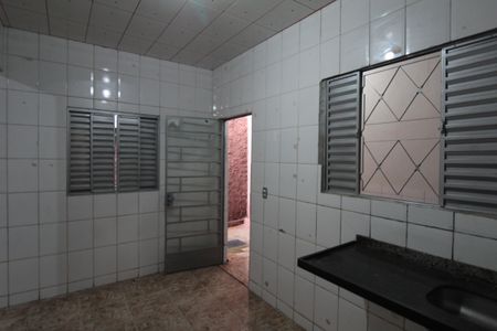 Casa à venda com 80m², 2 quartos e 4 vagasCozinha