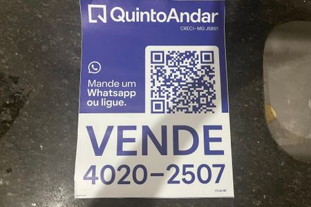 Casa à venda com 80m², 2 quartos e 4 vagasPlaquinha Instalada