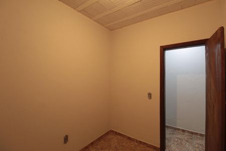 Casa à venda com 80m², 2 quartos e 4 vagasQuarto 2