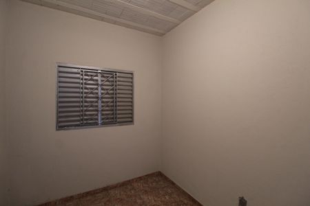 Casa à venda com 80m², 2 quartos e 4 vagasQuarto 2