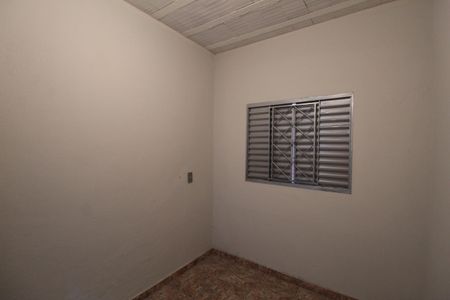 Casa à venda com 80m², 2 quartos e 4 vagasQuarto 2