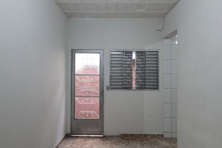 Casa à venda com 80m², 2 quartos e 4 vagasSala