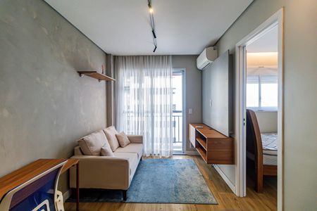 Sala de apartamento para alugar com 1 quarto, 35m² em Vila Sonia, São Paulo