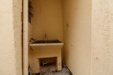 Área de Serviço de casa para alugar com 1 quarto, 30m² em Vila Paiva, São Paulo