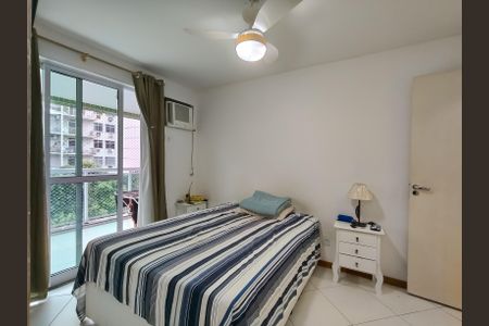 Apartamento à venda com 67m², 2 quartos e 1 vaga Apartamento à venda com 67m², 2 quartos e 1 vagaSuíte