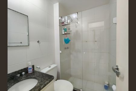 Apartamento à venda com 67m², 2 quartos e 1 vaga Apartamento à venda com 67m², 2 quartos e 1 vagaBanheiro Corredor