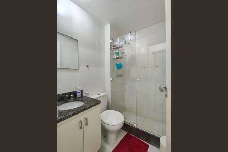 Apartamento à venda com 67m², 2 quartos e 1 vaga Apartamento à venda com 67m², 2 quartos e 1 vagaBanheiro Corredor