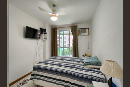 Apartamento à venda com 67m², 2 quartos e 1 vaga Apartamento à venda com 67m², 2 quartos e 1 vagaSuíte