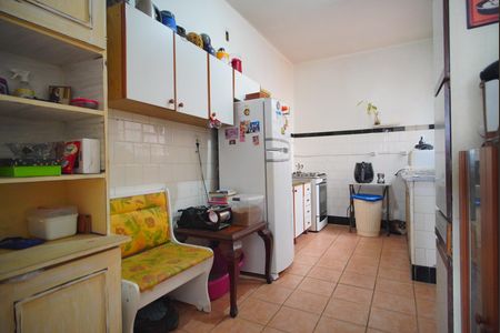 Apartamento à venda com 108m², 3 quartos e sem vagaCozinha