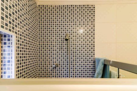 Casa à venda com 180m², 4 quartos e 4 vagas Casa à venda com 180m², 4 quartos e 4 vagasSuíte 02