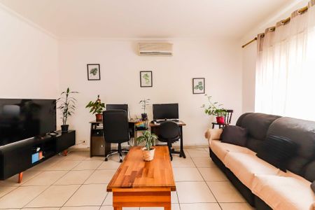 Sala de casa à venda com 4 quartos, 180m² em Butantã, São Paulo