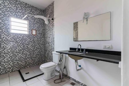 Casa à venda com 180m², 4 quartos e 4 vagas Casa à venda com 180m², 4 quartos e 4 vagasEdícula