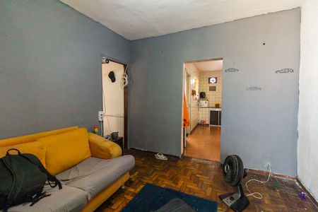 Sala de casa à venda com 8 quartos, 201m² em Parque Cruzeiro do Sul, São Paulo