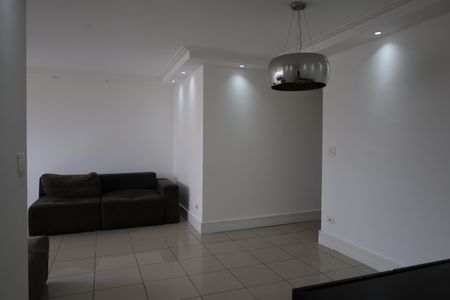 Apartamento para alugar com 3 quartos, 70m² em Vila Sofia, São Paulo