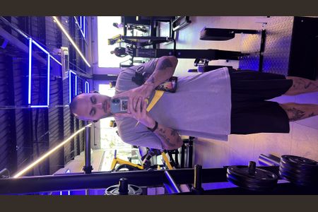 Apartamento para alugar com 70m², 3 quartos e 2 vagas