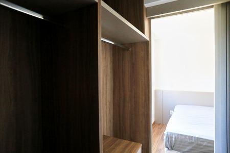 Apartamento para alugar com 69m², 2 quartos e 2 vagasCloset da suíte