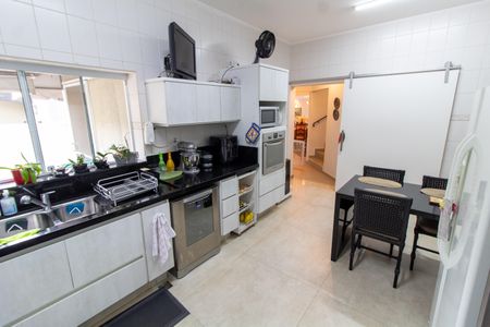 Casa de condomínio à venda com 421m², 4 quartos e 4 vagasCOZINHA