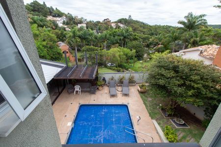 Casa de condomínio à venda com 421m², 4 quartos e 4 vagasVISTA DO QUARTO 2